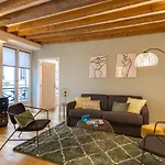 Apartment Sweett - Chevalier Saint Georges